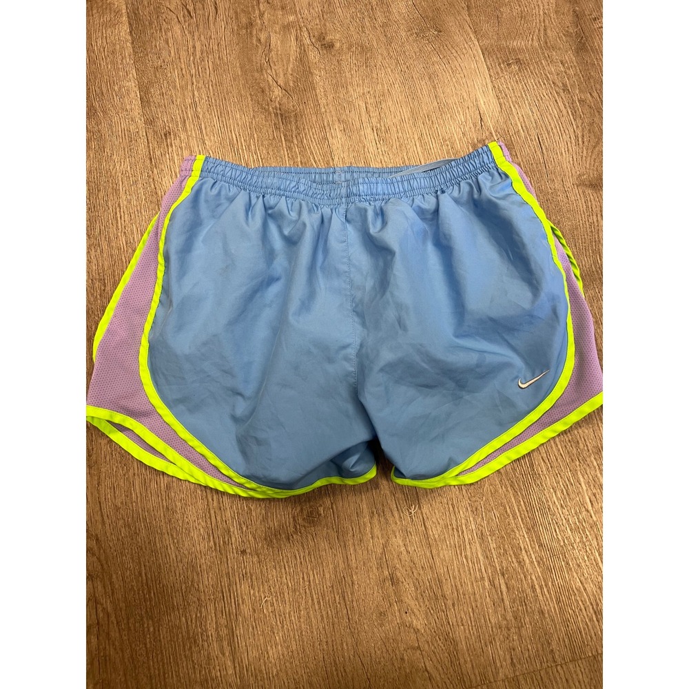 Nike women shorts